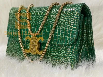 حقائب رائعة صينية نسخة من اصلي وبسعر رائع