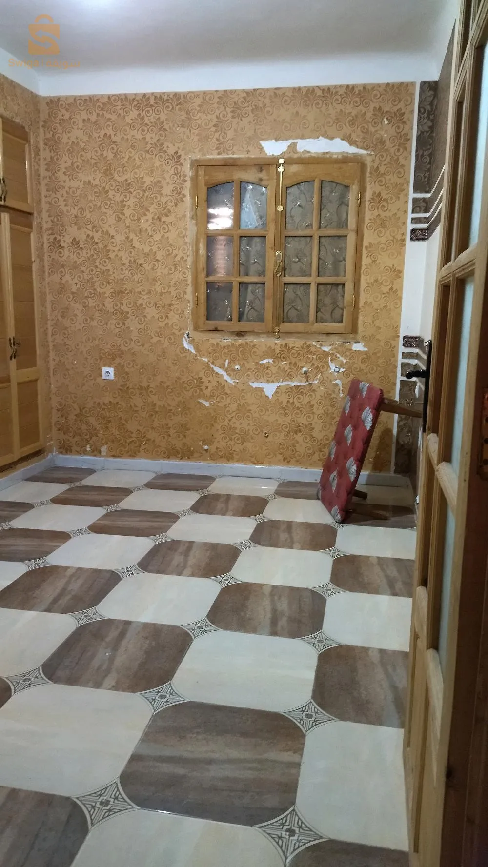 F4 rez de chaussée à Sougueur