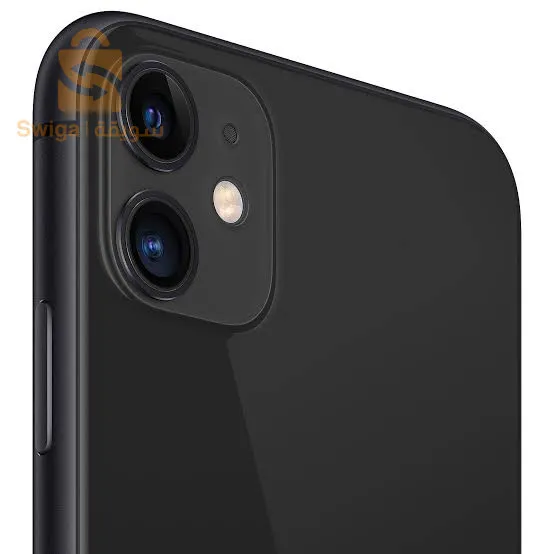iPhone 11 ettat de battrie 80% tout original avec chargeur ( chwiya takhbach f l’écran mayderenjich)