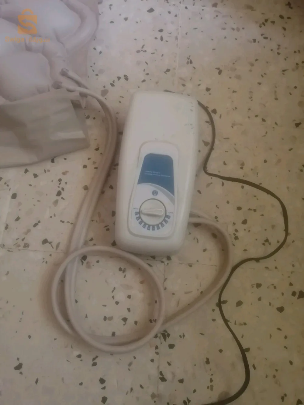 سرير تدليك الضهر