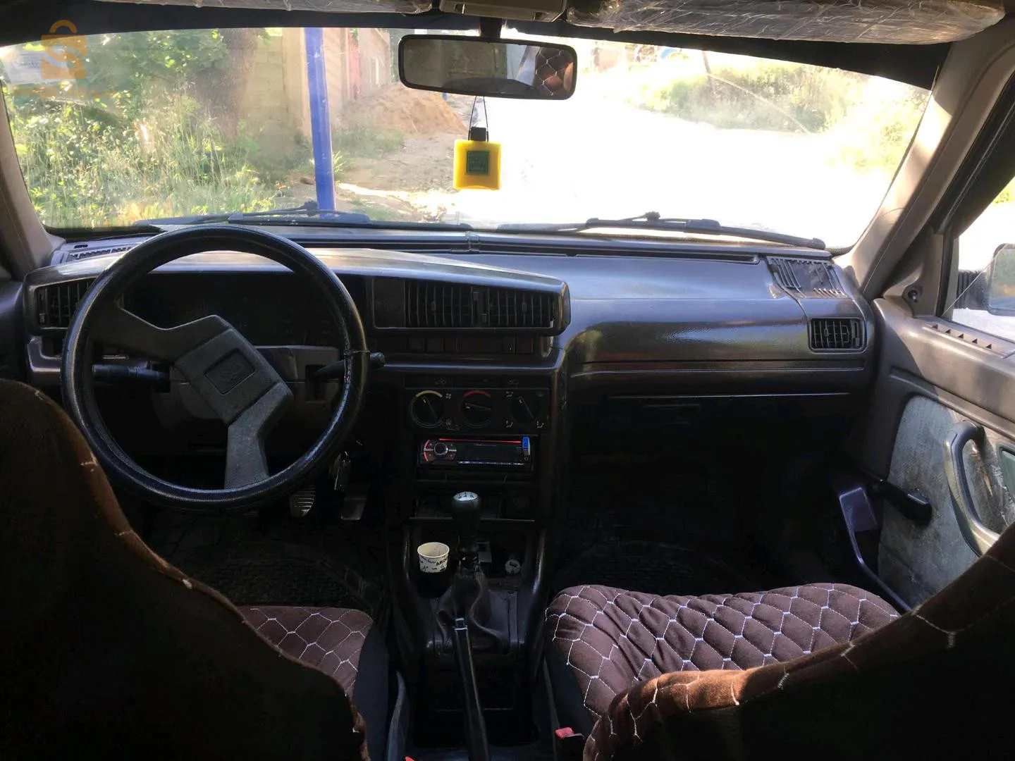 للبيع او التبادل