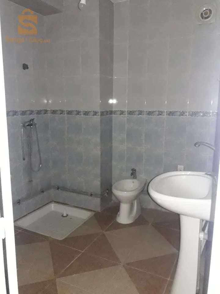 apparemment très bien fini