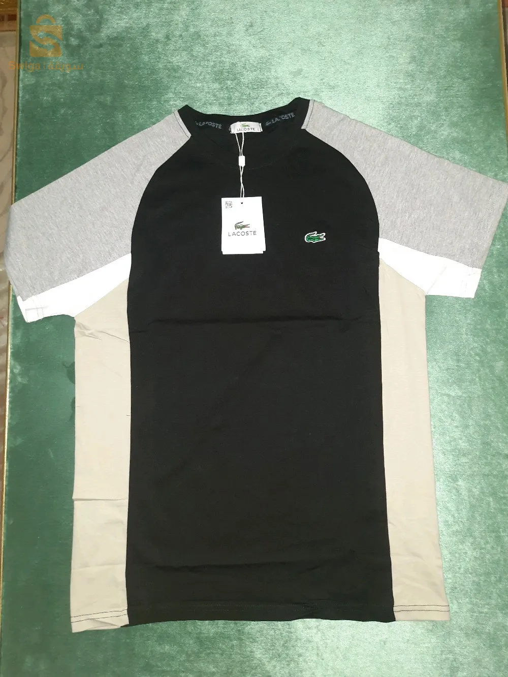 lacoste shark 🦈  t-shirts  très bonne qualité et très bonne prix