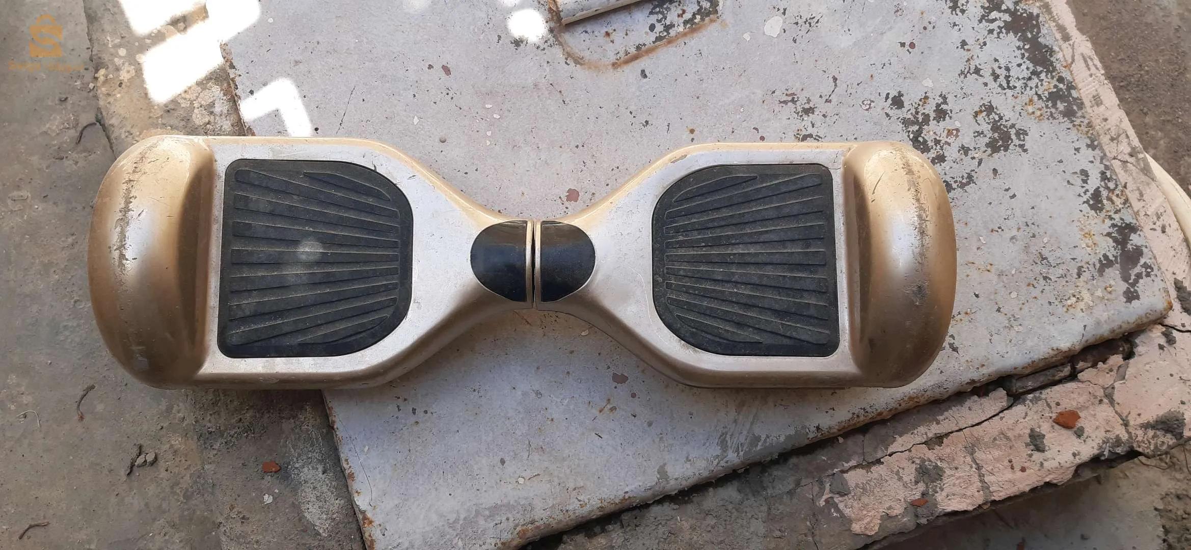 سكوتر  خاصتها باتري