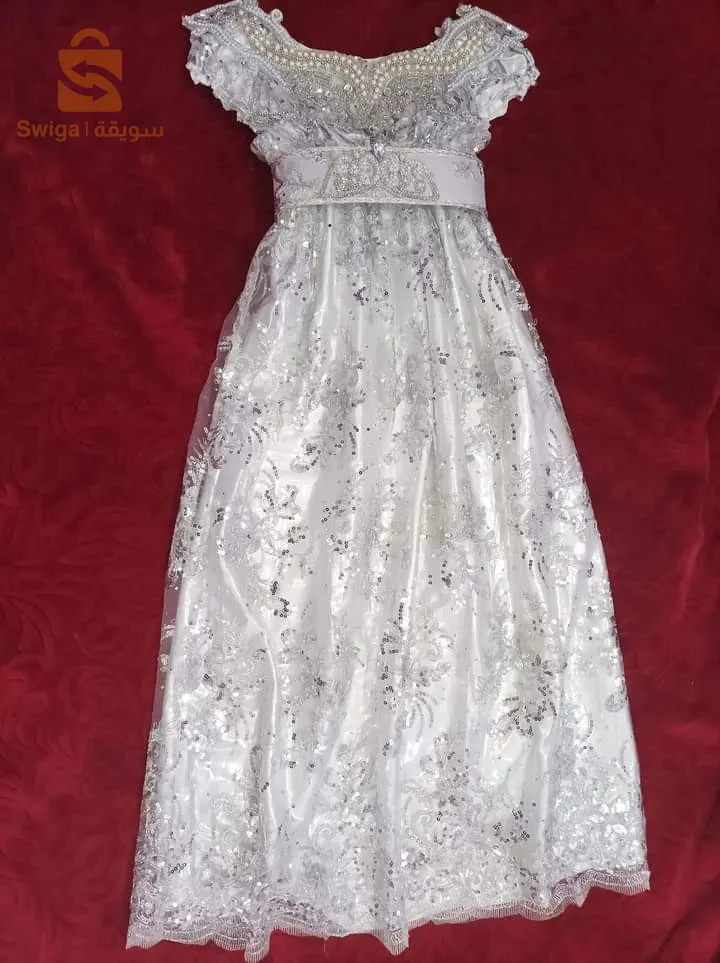 ملبس اعراسا