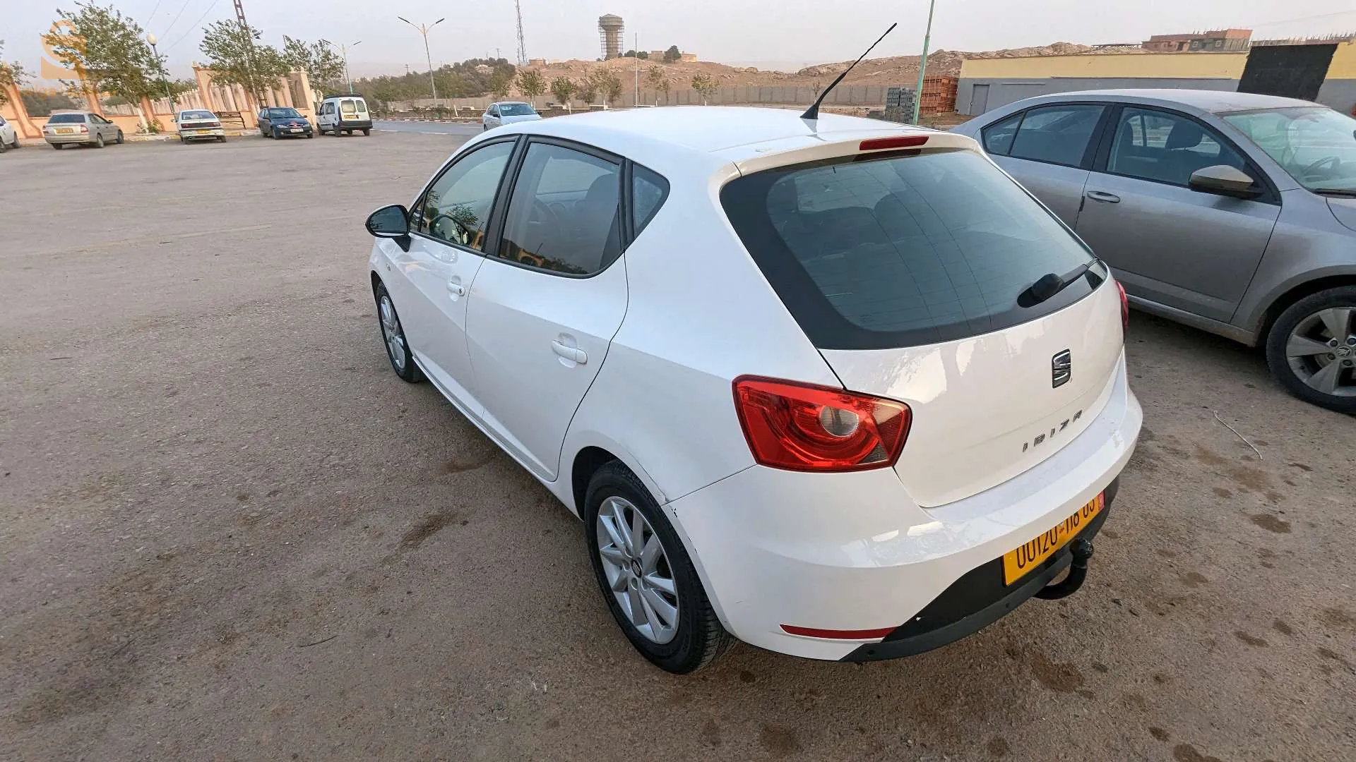 سيارة ايبيزا