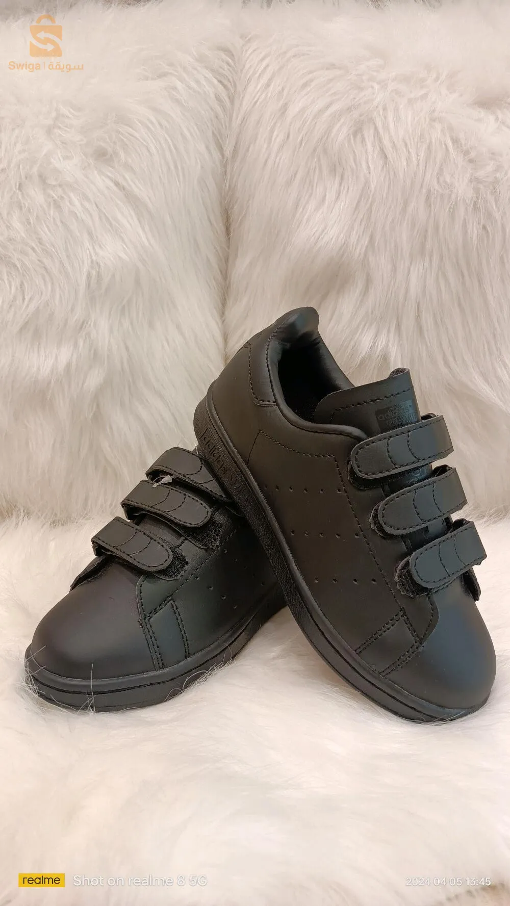 Baskets Dior et Adidas pointure 30