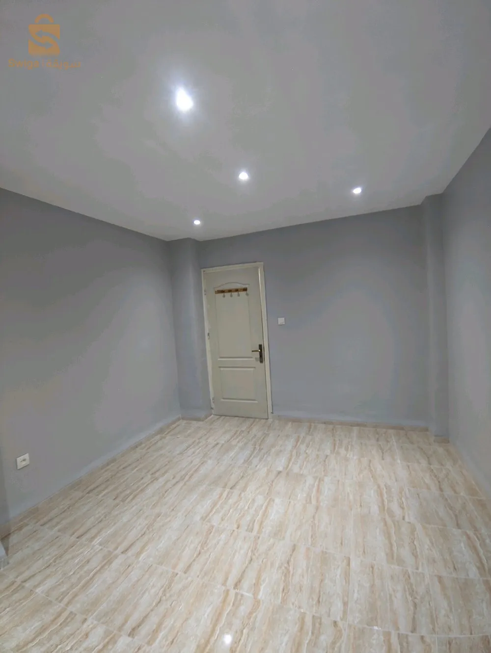 tout les décorations intérieures placoplâtre et la peinture