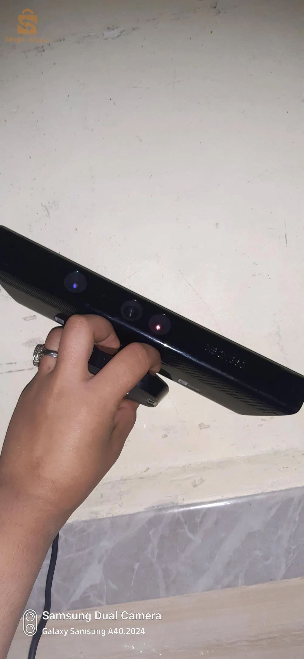 kinect جديدة تاع  xbox360  مستعملة مرة واحدة .المدية
