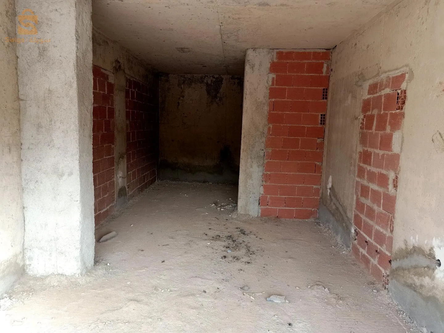 محل للبيع في قسنطينة علي منجلي الوحدة الجوارية 14ext