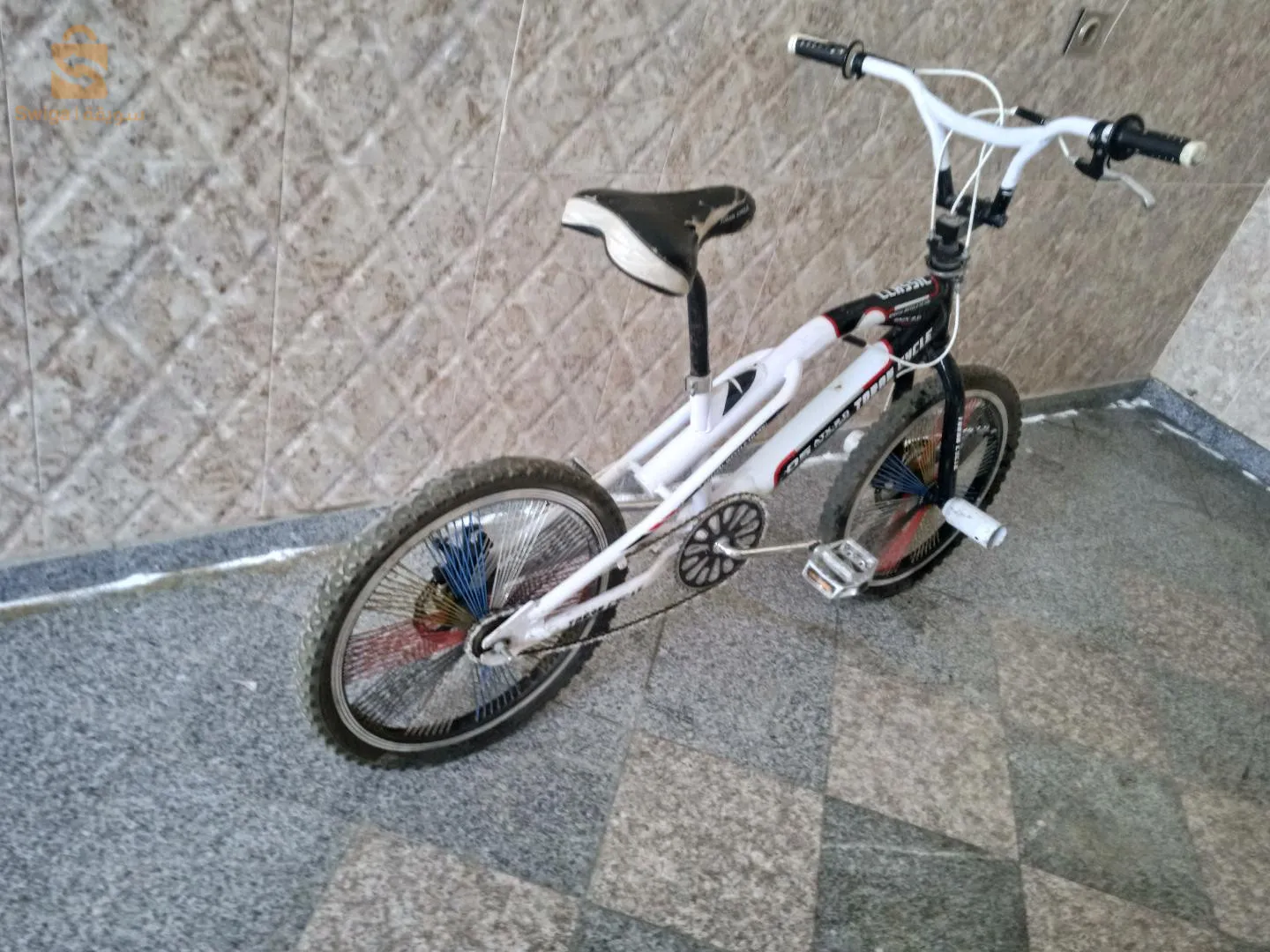 بيع دراجةBMX CLASSIC نقية