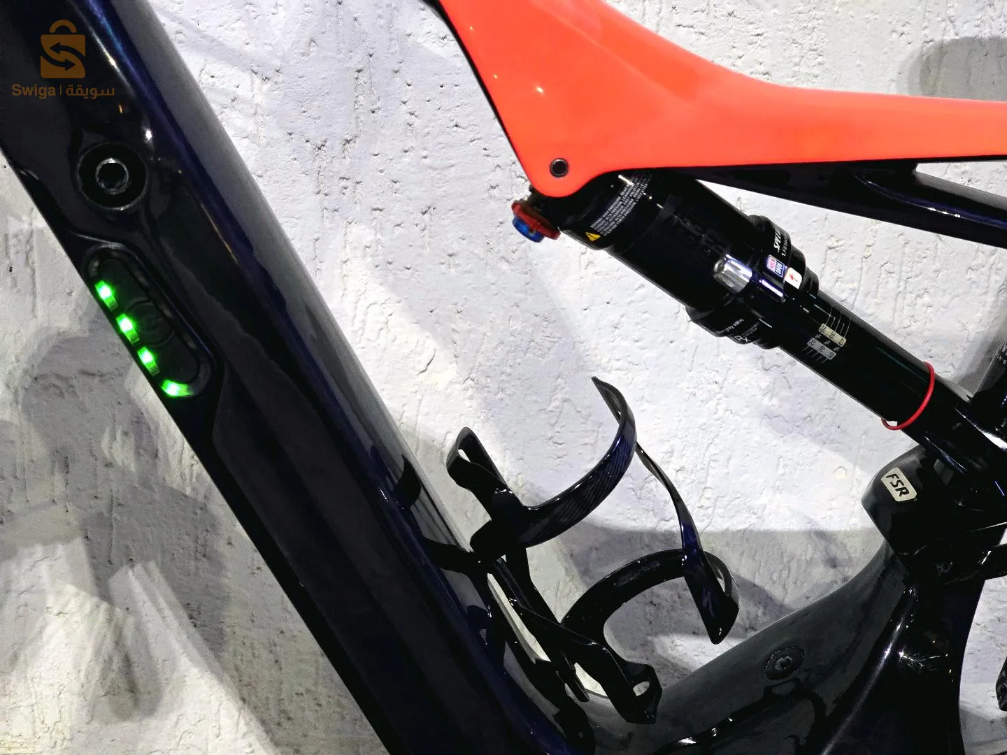 vélo specialized electrique motor brozz avec cherger 4 am original double suspension Ani 2019