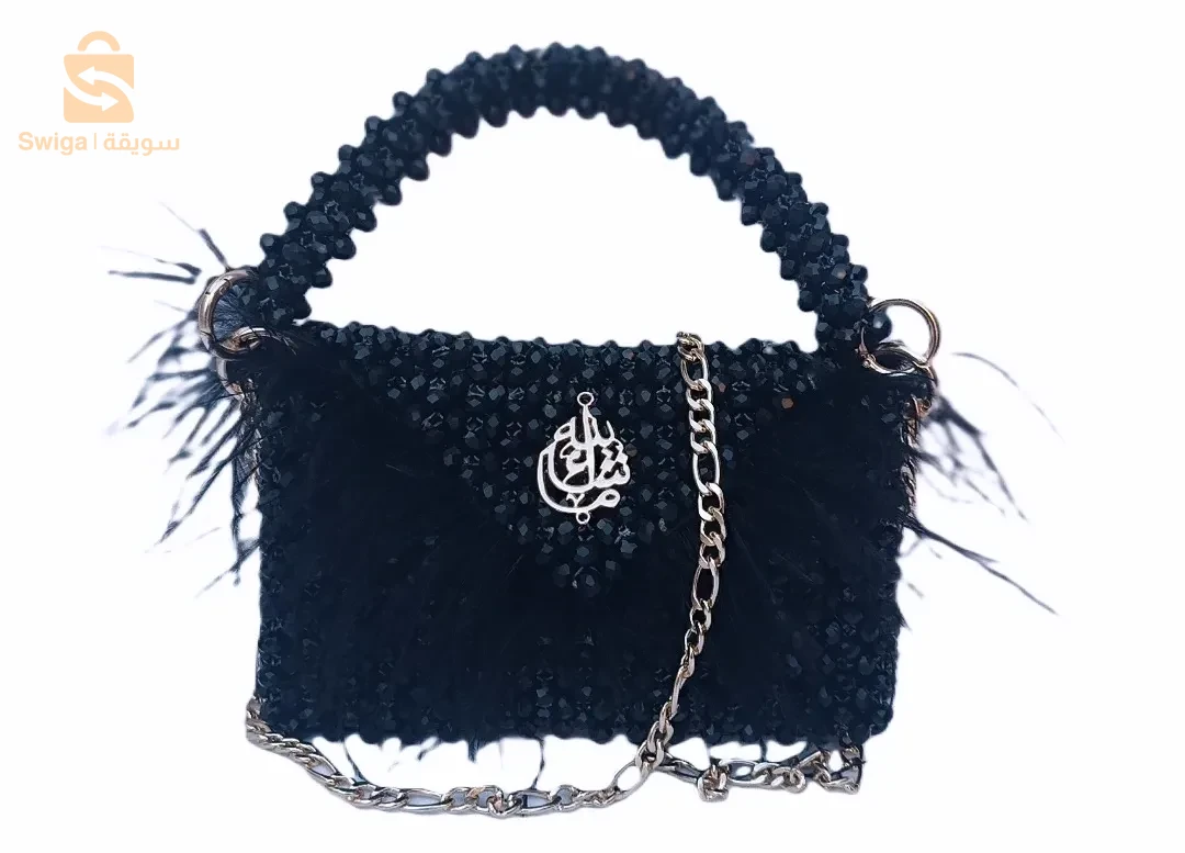 اناقتك نصف جمالك سيدتي 😍
