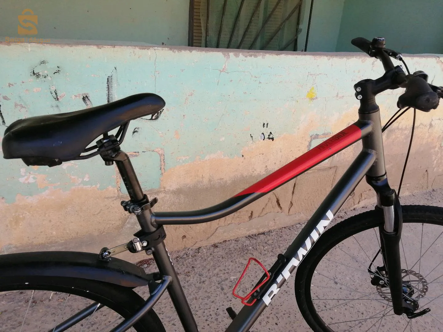 سلام عليكم
BTWIN riverside100للبيع
Taille L
كلش original