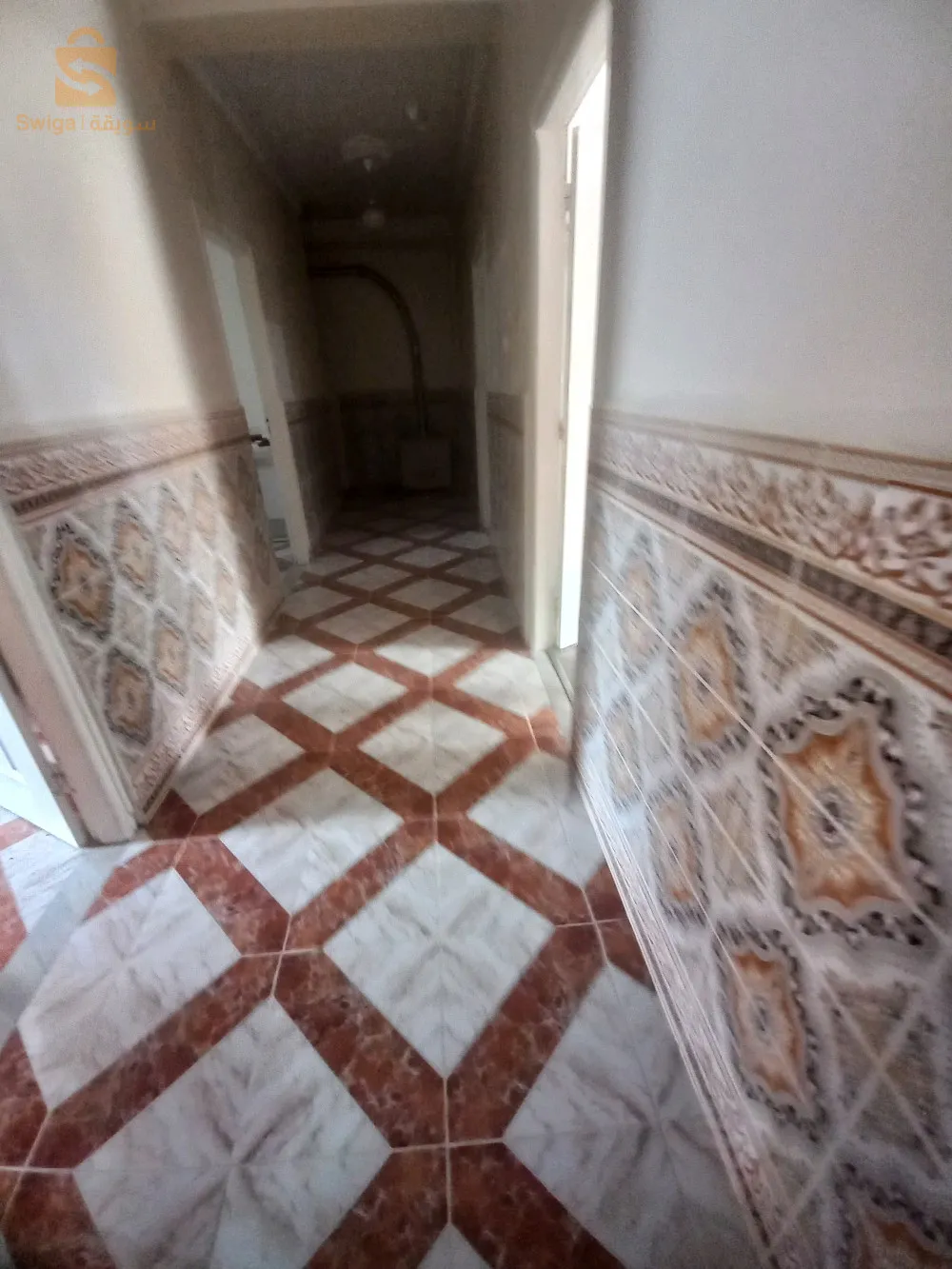 vend Villa commerciale R+2 de 204m2 a Ammara Chéraga acte + livret foncier