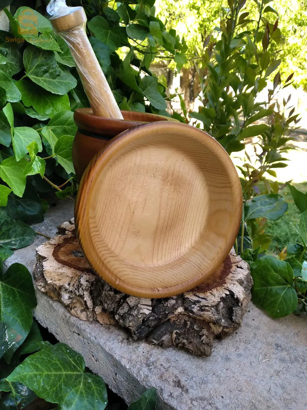 Wooden plate