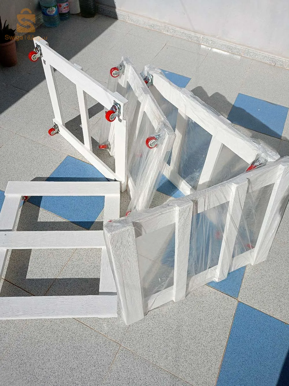 بيع حامل الثلاجة و الكويزينيار