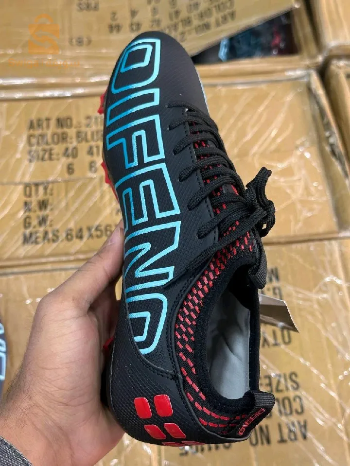 حذاء رياضي difeno crampons Nv model 1
جوارب مجانا 🎁💪
نوعية جيدة بسعر مناسب 🔥

✅ إستفد من أفضل خدمة توصيل سريعة (2 - 4 أيام) لـ58 ولاية جزائرية مع ضمان حسن المعاملة وجودة الخدمة.
✅ الدفع سيكون مباشرة بعد إستلام السلعة ووصولها لمنزلك أو مقر العمل حسب العنوان الخاص بك
✅ المنتج مضمون بجودة عالية.
✅ أفضل سعر في السوق.
✅ إستبدال سهل ومجاني.
✅ نحن دائماً جاهزون لمساعدتك.