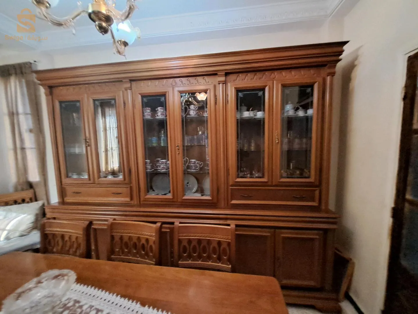 table salle à manger +bibliothèque