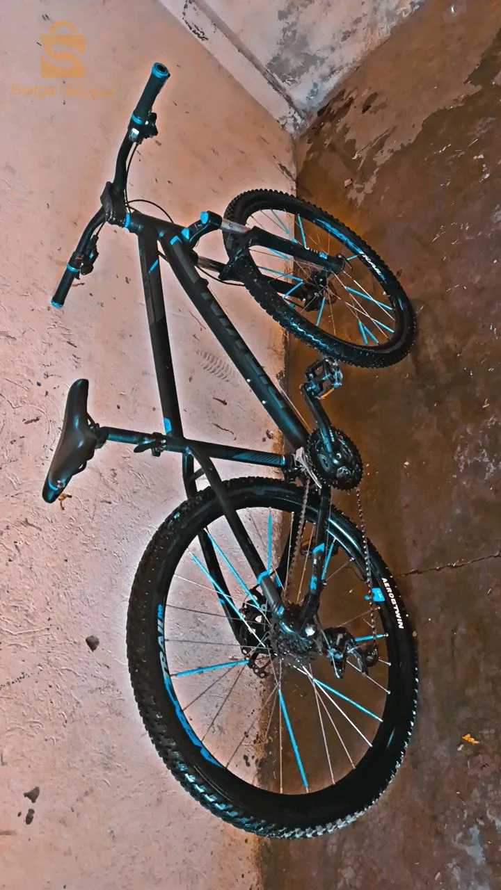 درتجة هوائية  between rokrider جديدة مستعملة سنة واحدة مستحفض و مستهلي عليها كلش جديد شي ماراو معاود