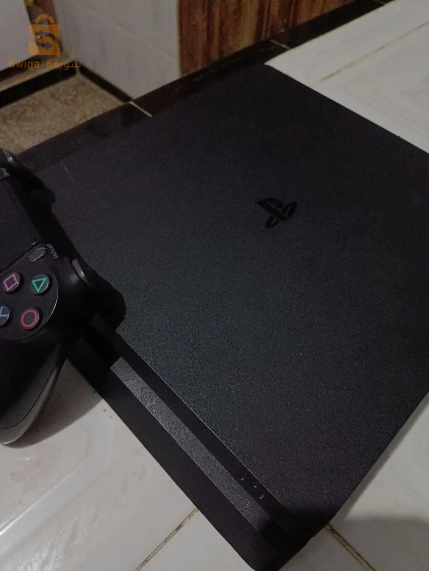 play 4 slim 1TB