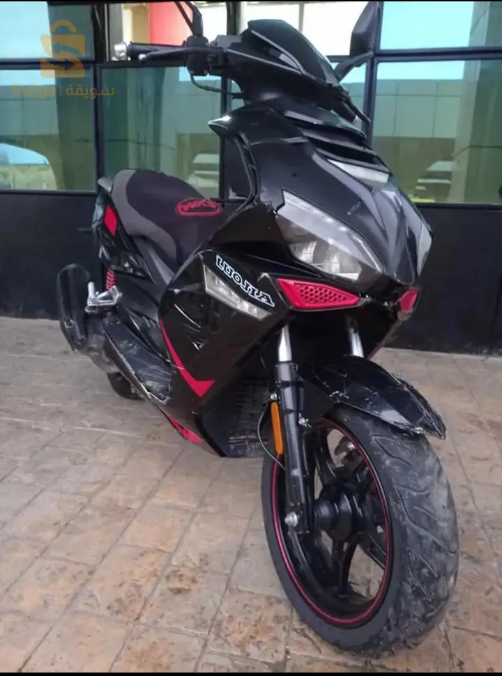 دارجة نارية لوجيا