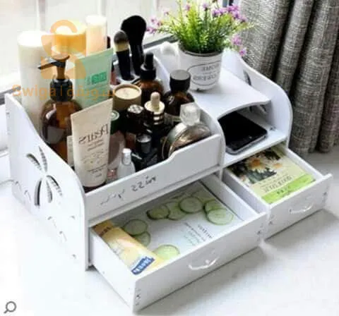 منضمة المكياج