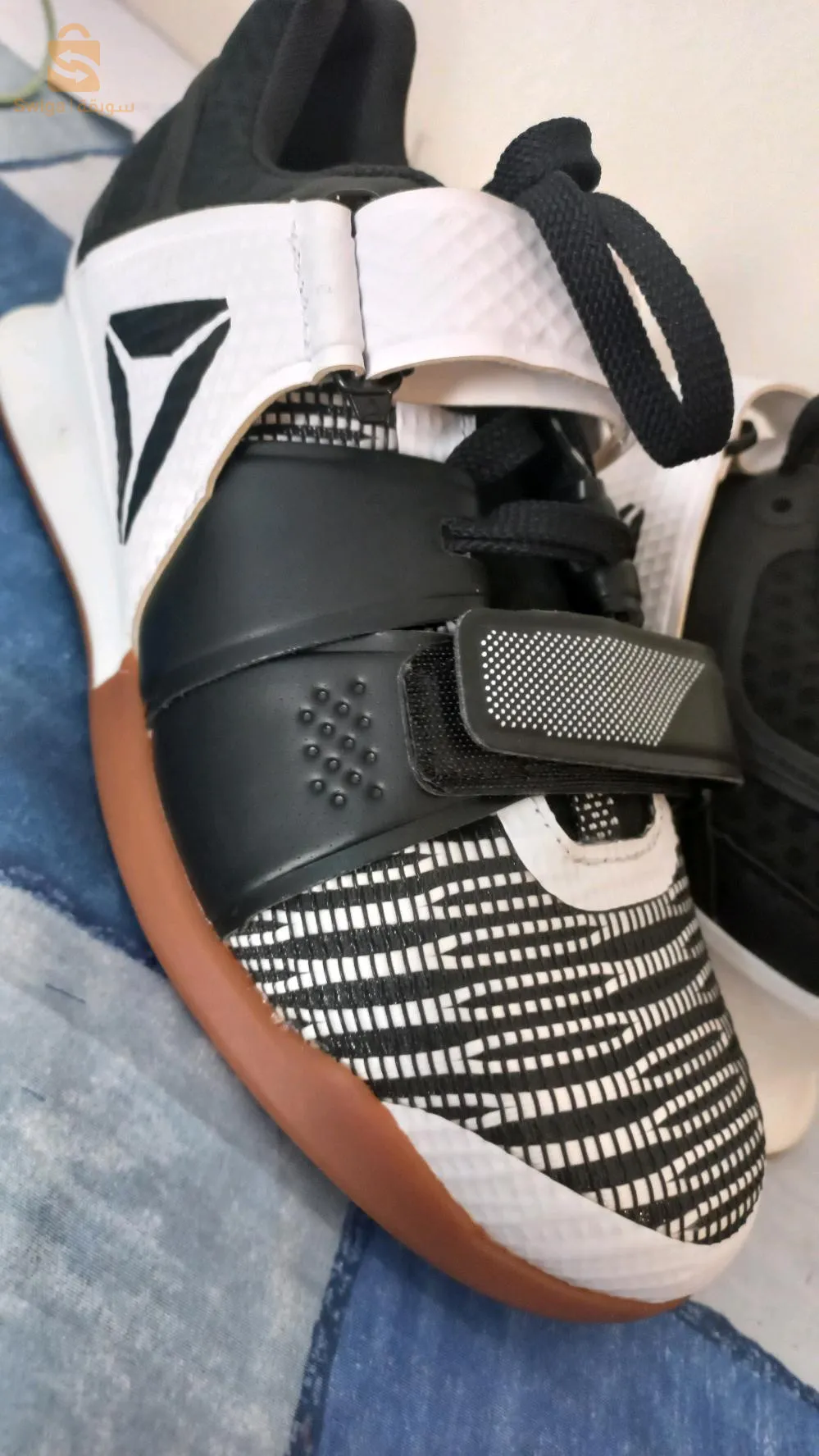 Chaussures reebok kaba🇨🇵🇨🇵🇨🇵🤩🤩qualité supérieure taille 37.5 
Kabba wahda ajri dir l'affaire