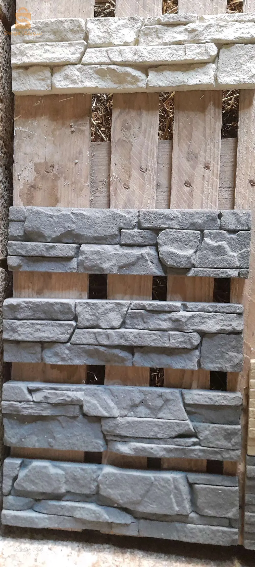 décoration intérieure et extérieure salon porte d'entrée cuisine cheminée cadre télévision couloir façade extérieure