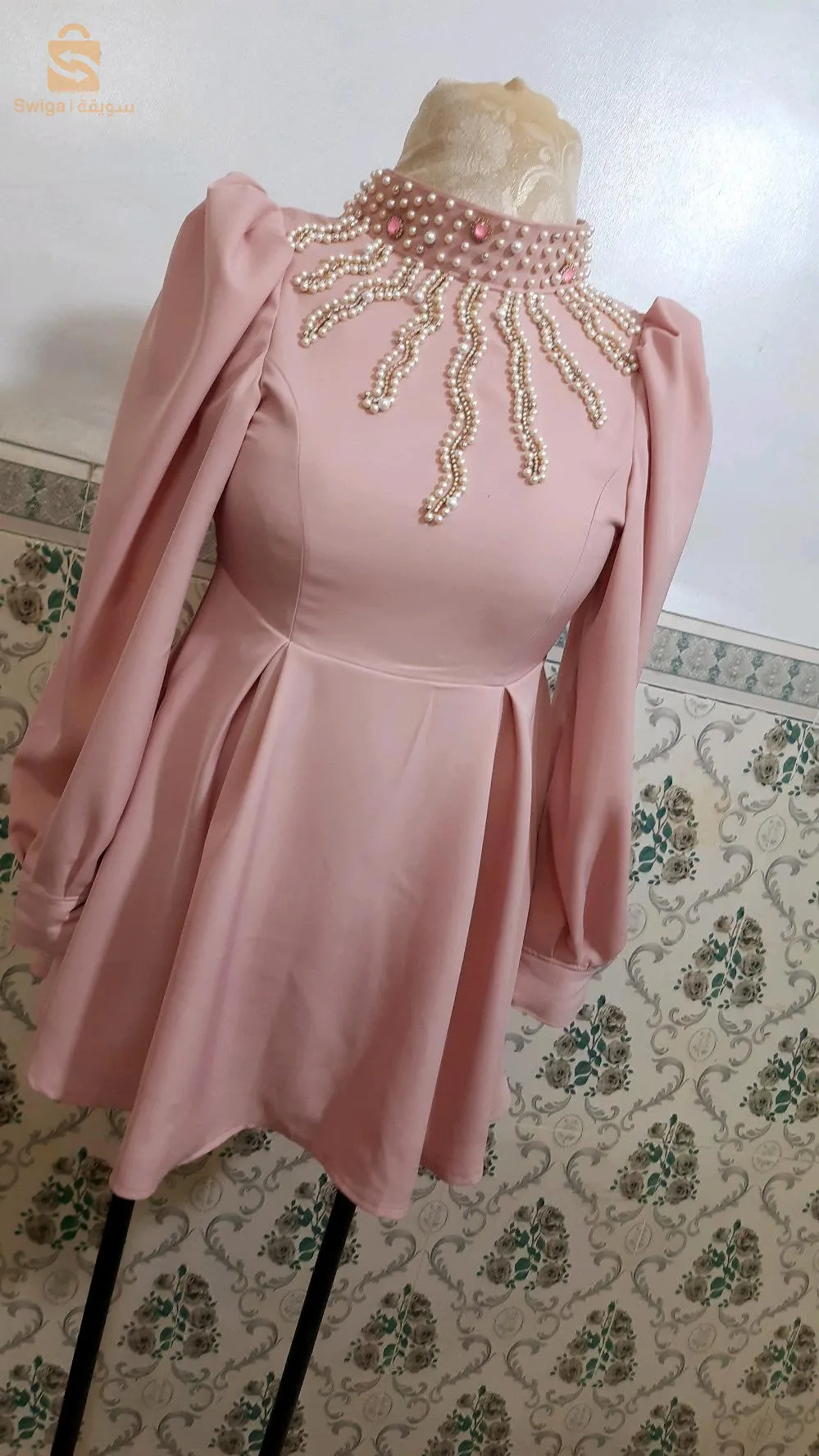 Girls suit for holidays and special occasions