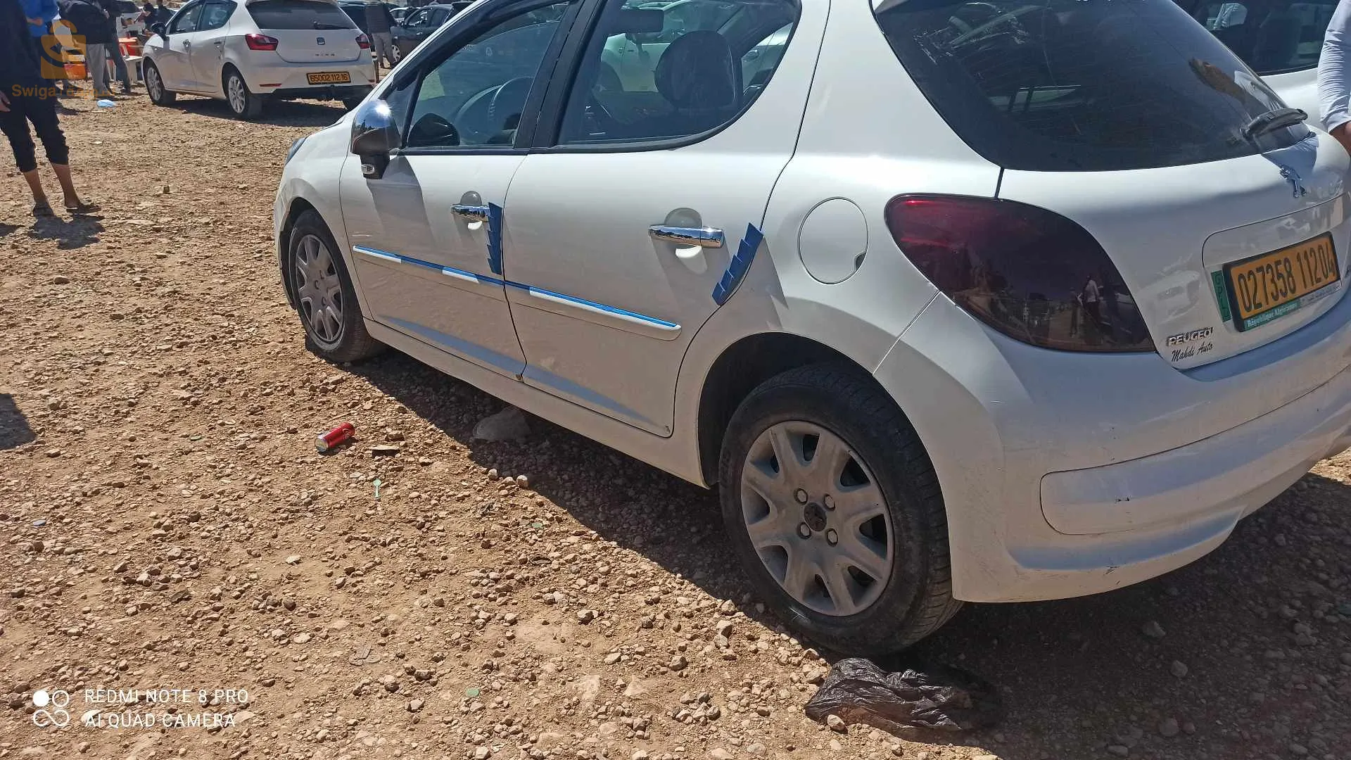 207  فيها باب وبواط كاس فروطاج على نضافة 0674142738