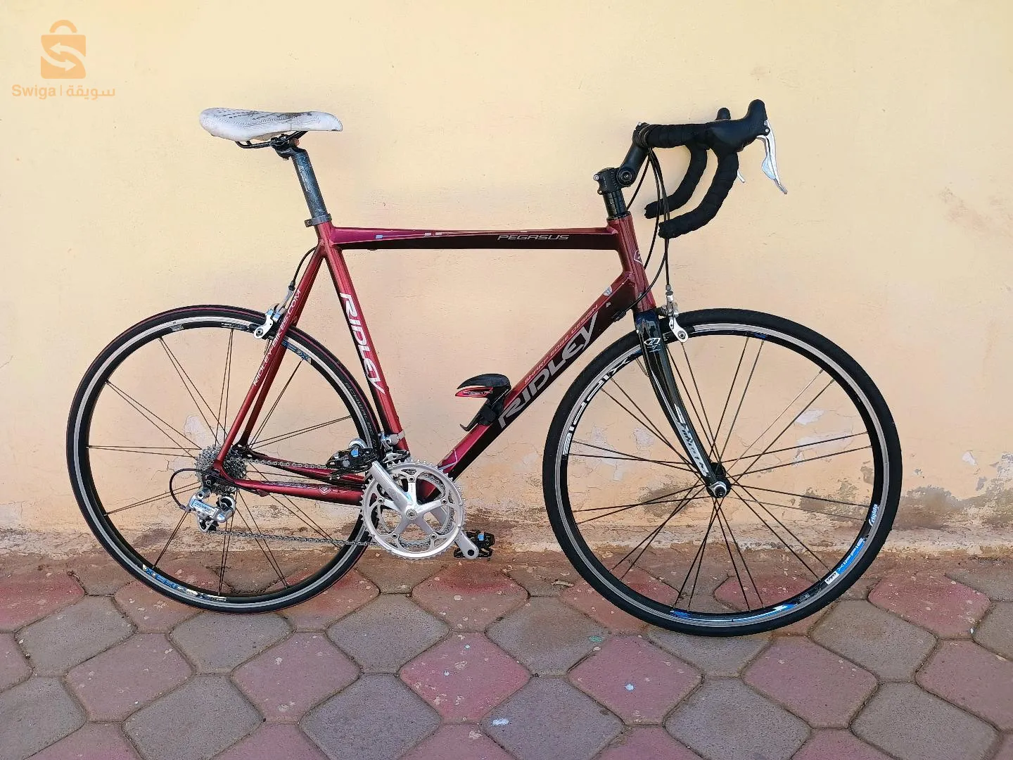 très beau vélo de  cousse beneu de France a avendre