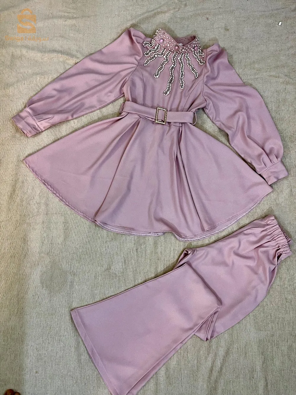 Girls suit for holidays and special occasions