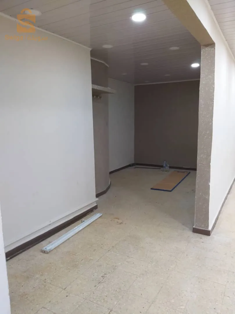 Local semi commercial Cité la Concorde