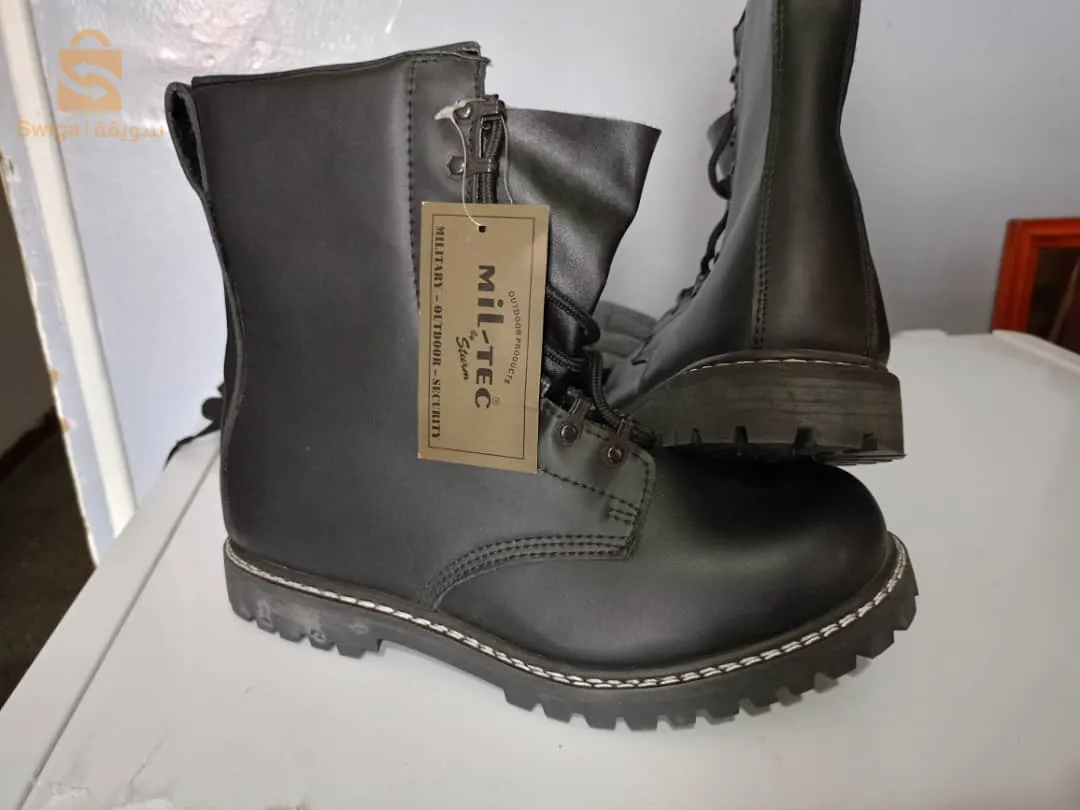 godasse FRANCE Neuf 
P: 44