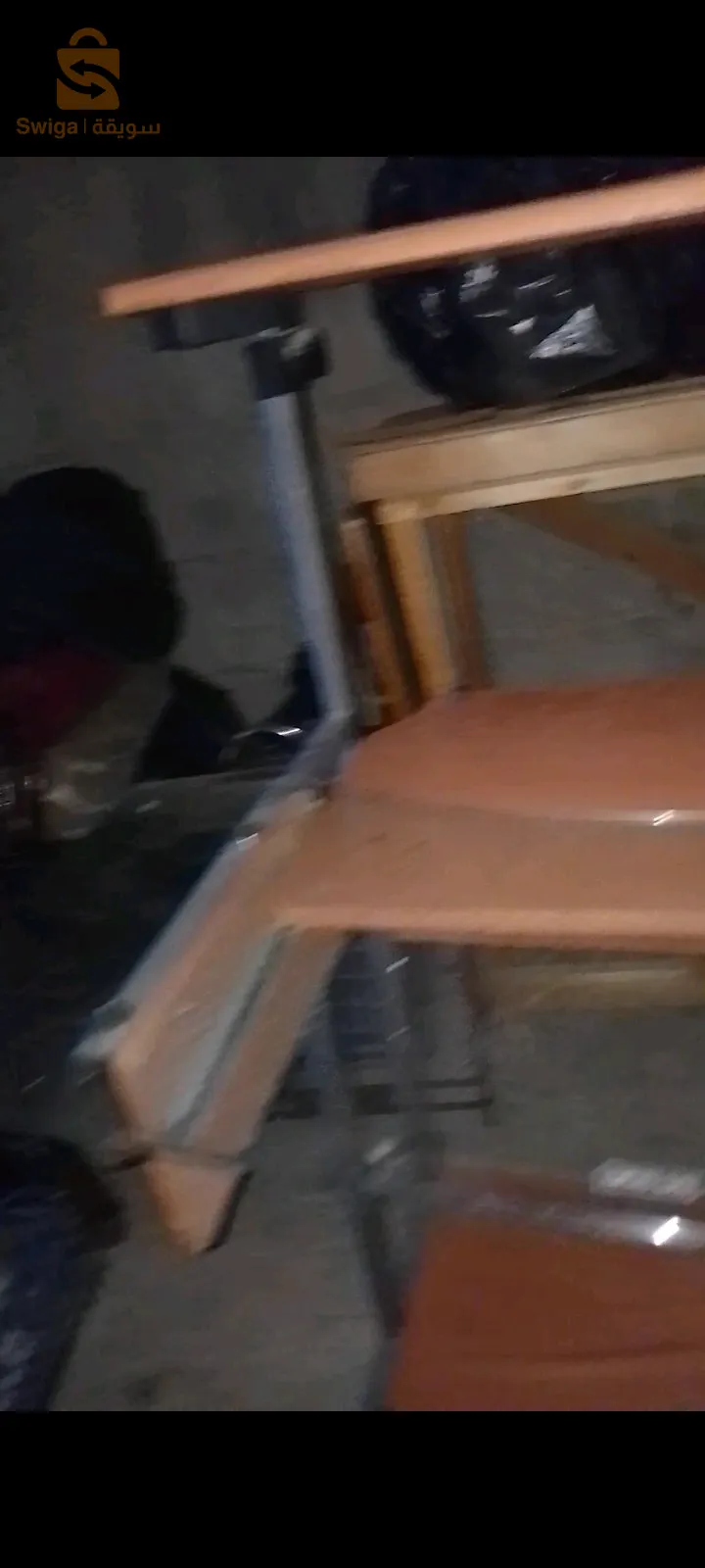 طابلة كانت تاع بيسي تصلح للبيسي +مكتب+مكتب لدراسة