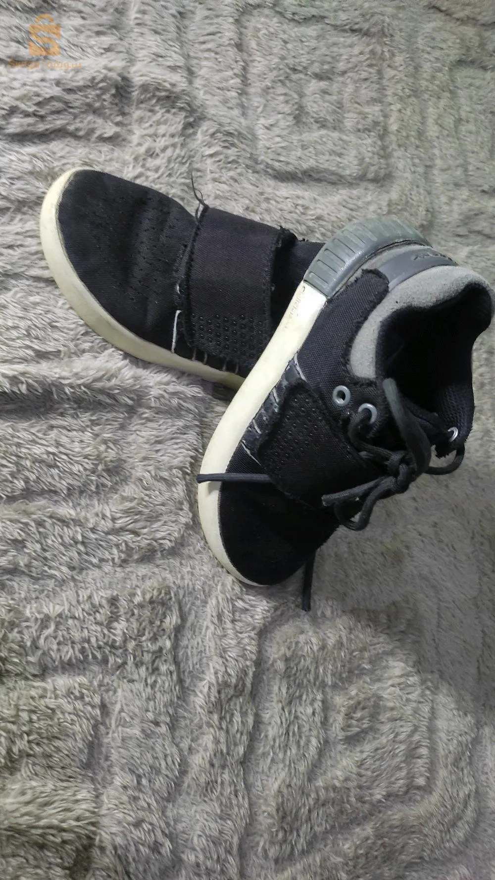 حذاء اديداس اصلي