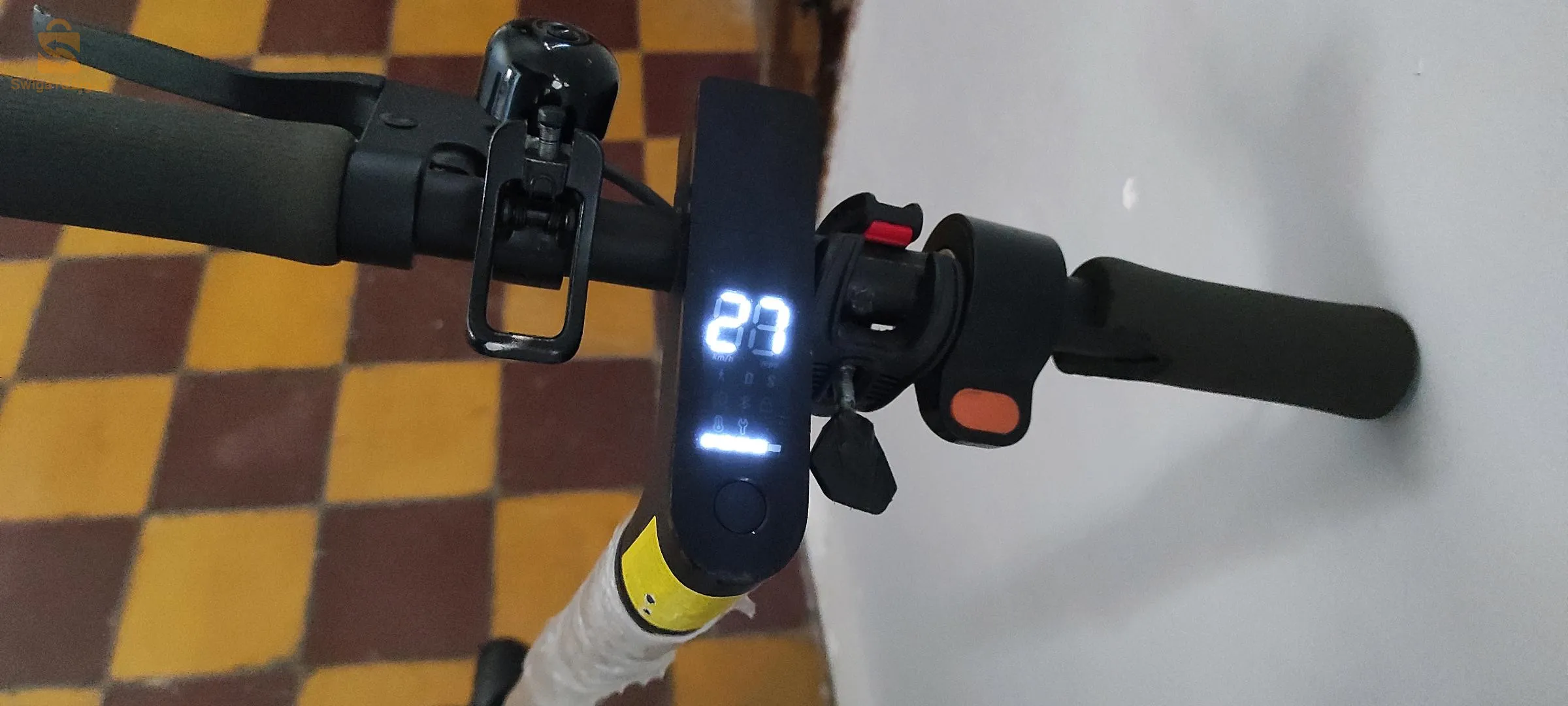 تروتينات الكتريك شاومي