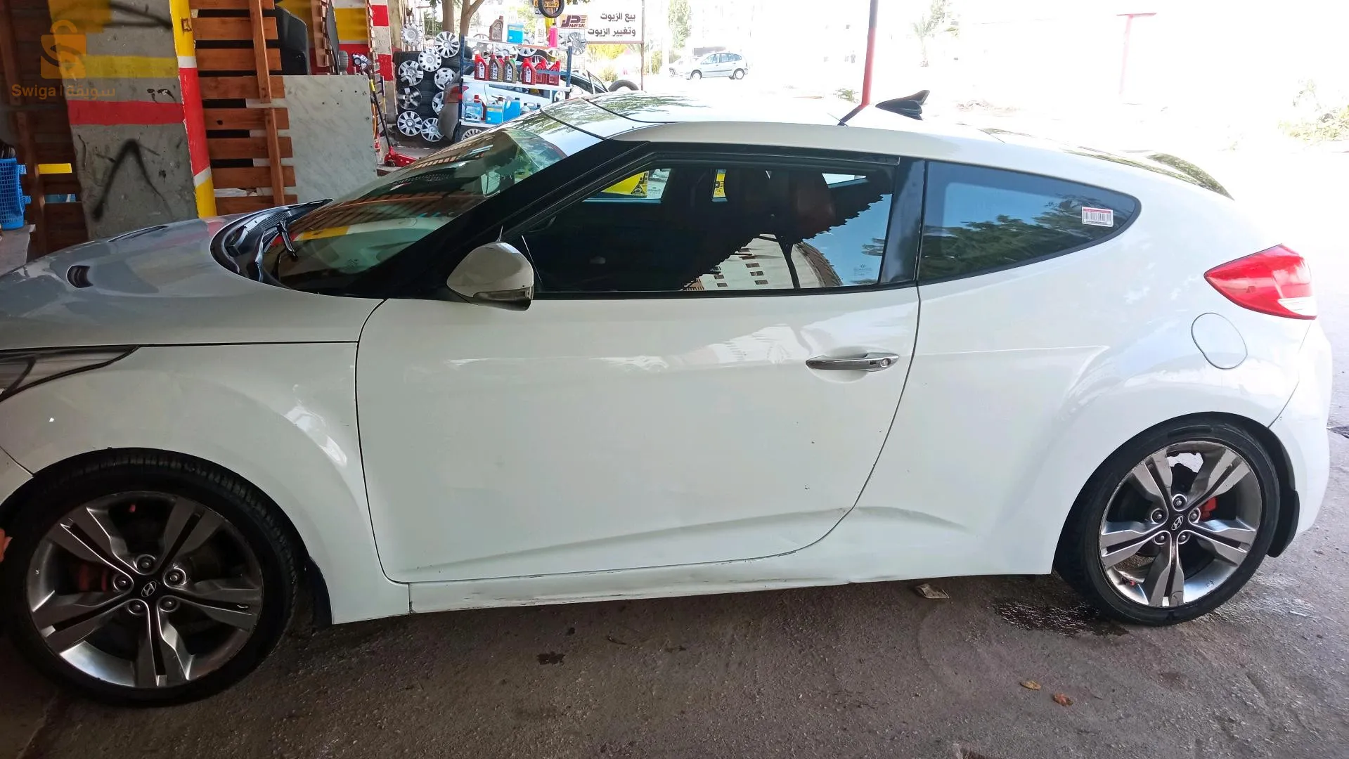 فيها السبيغة فالبيبان على برا لا كسيدونتي والشوك مافيهاش الموتور بلومبي الطوا اوفرو ولاريار بانوراميك في الغاز لاشان حديد لي انتيريسي يعيط