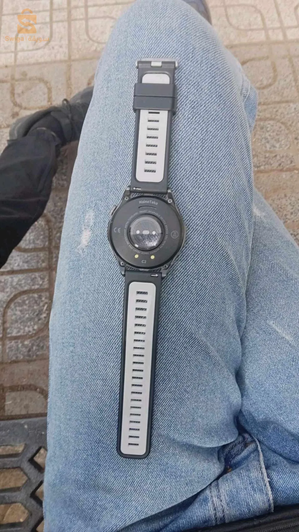 ساعة إلكترونية اصلية