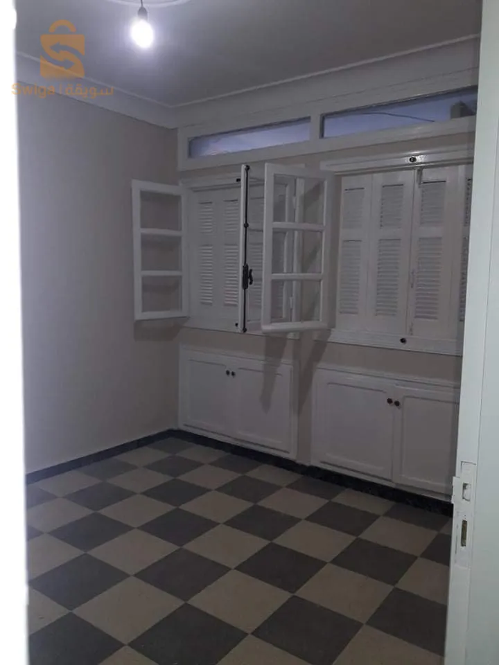 apparemment très bien fini