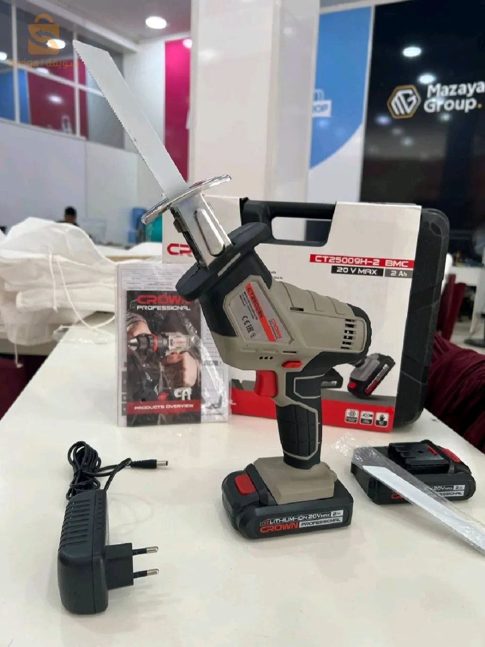 CT25009H Crown  Scie Sabre 20V