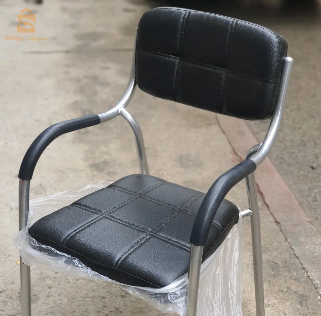SM3 office chair with reclining handle