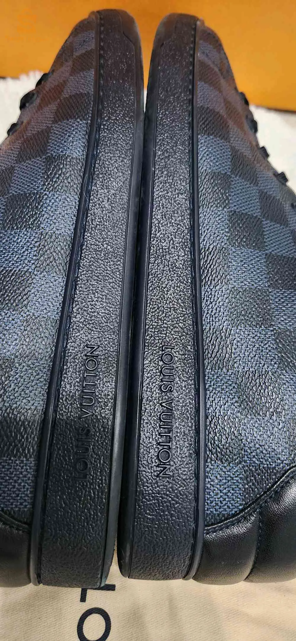 chaussure LOUIS VUITTON pointure 42