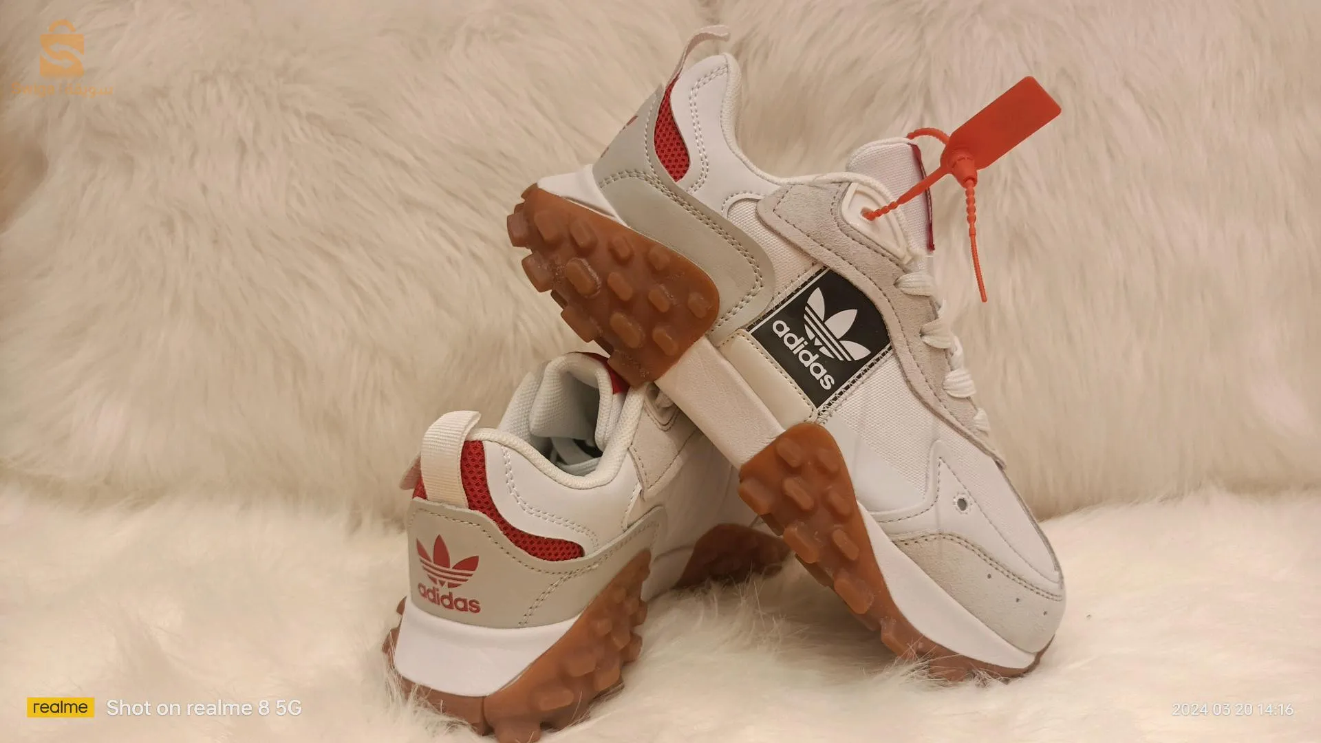 Baskets super good souma Lafferr 39/43