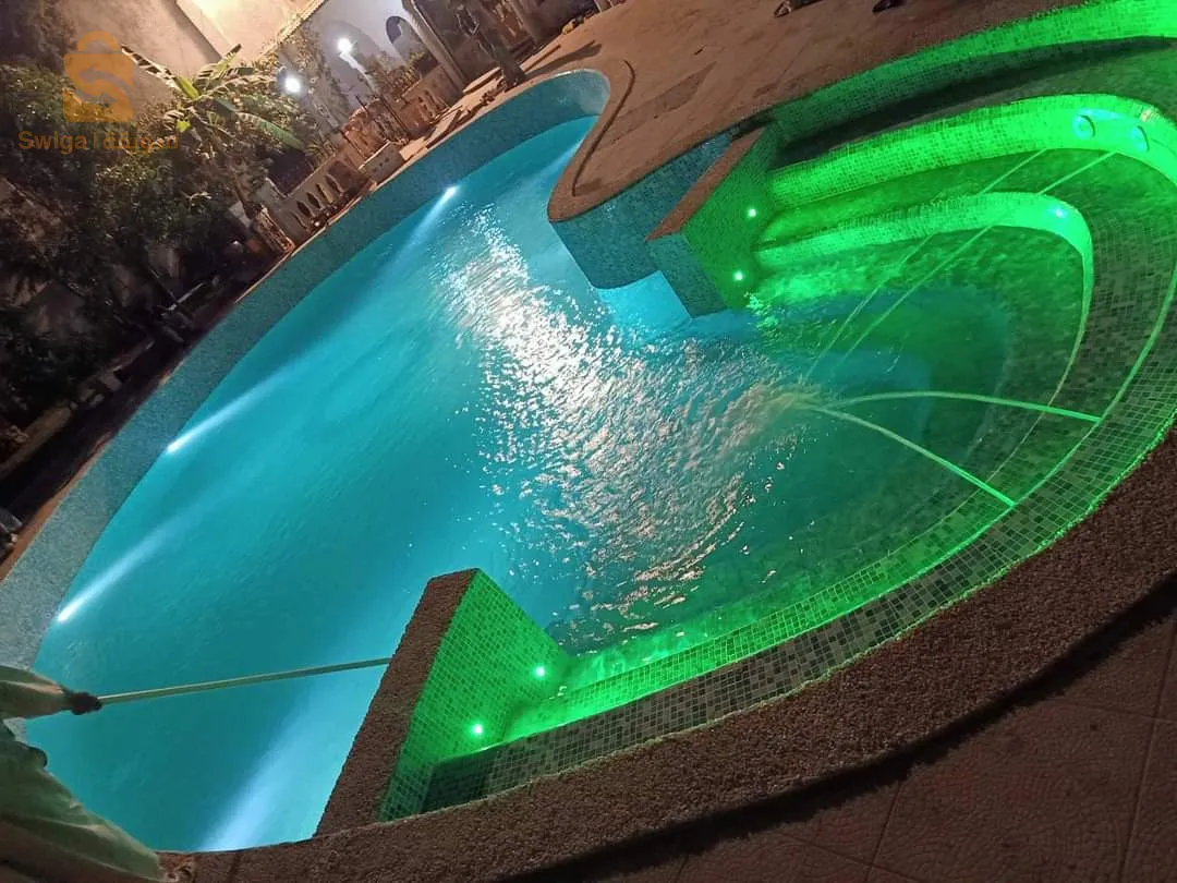 تركيب و بيع الموزاييك حسب الطلب