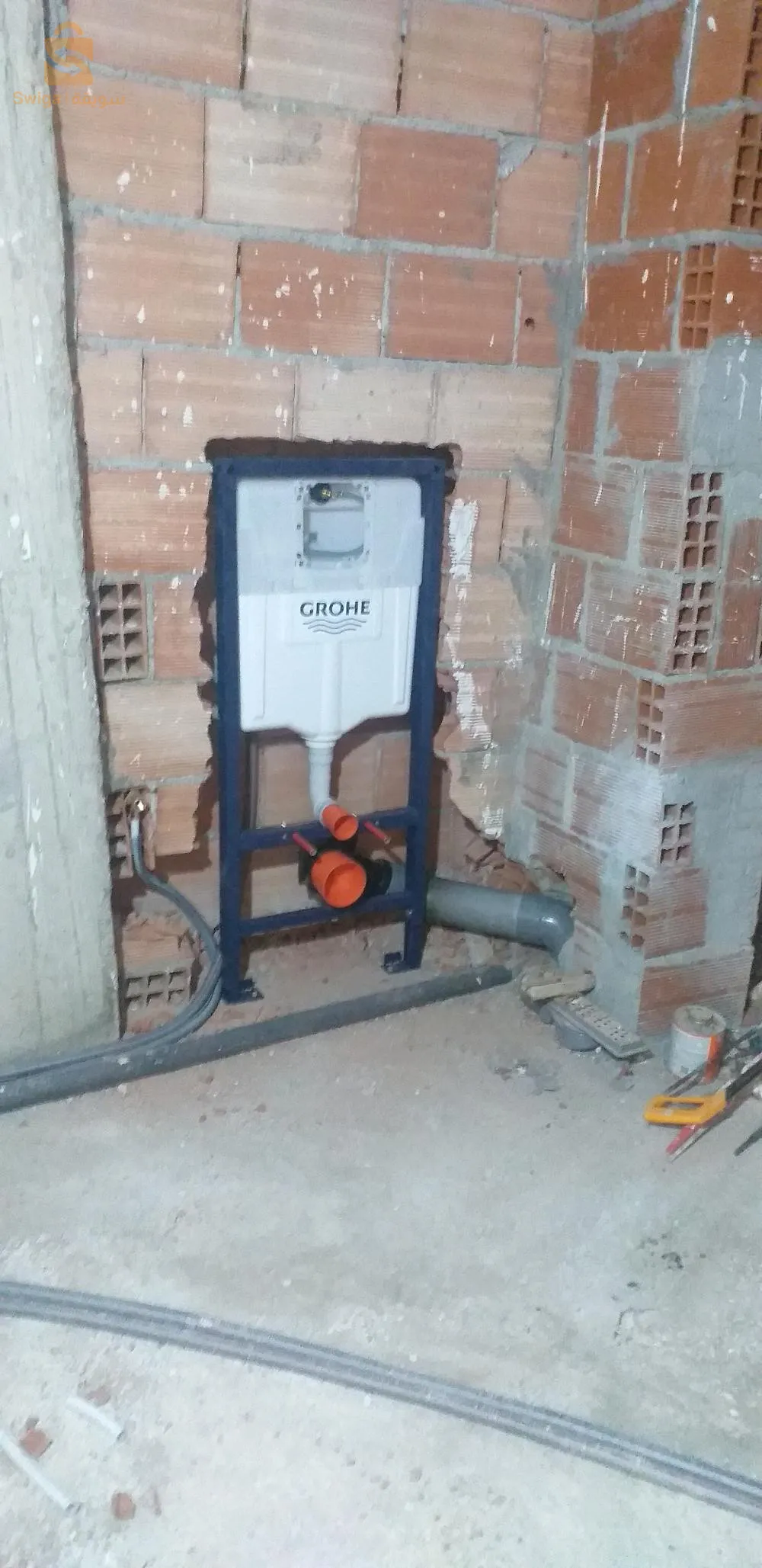 سباكة عامة وتدفئة مركزية