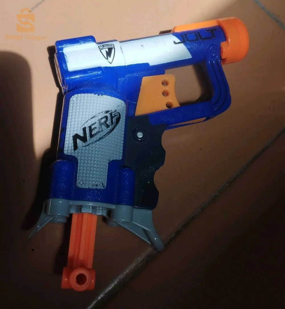 Nerfs avec accessoires