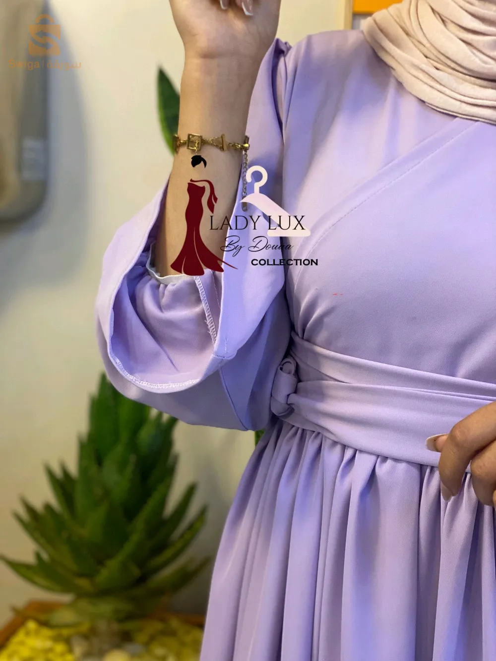 فستان للتخرج او عقد قران