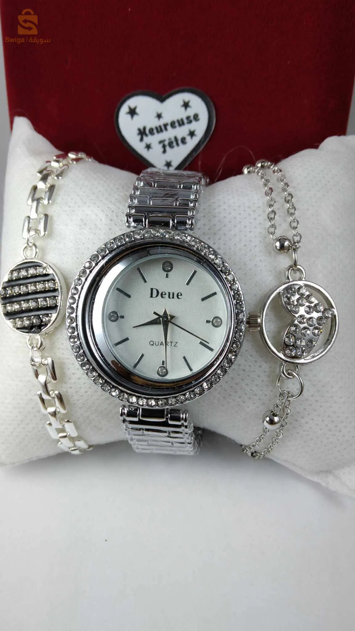 ساعة نسائية أنيقة مع 2 براسلي وعلبة